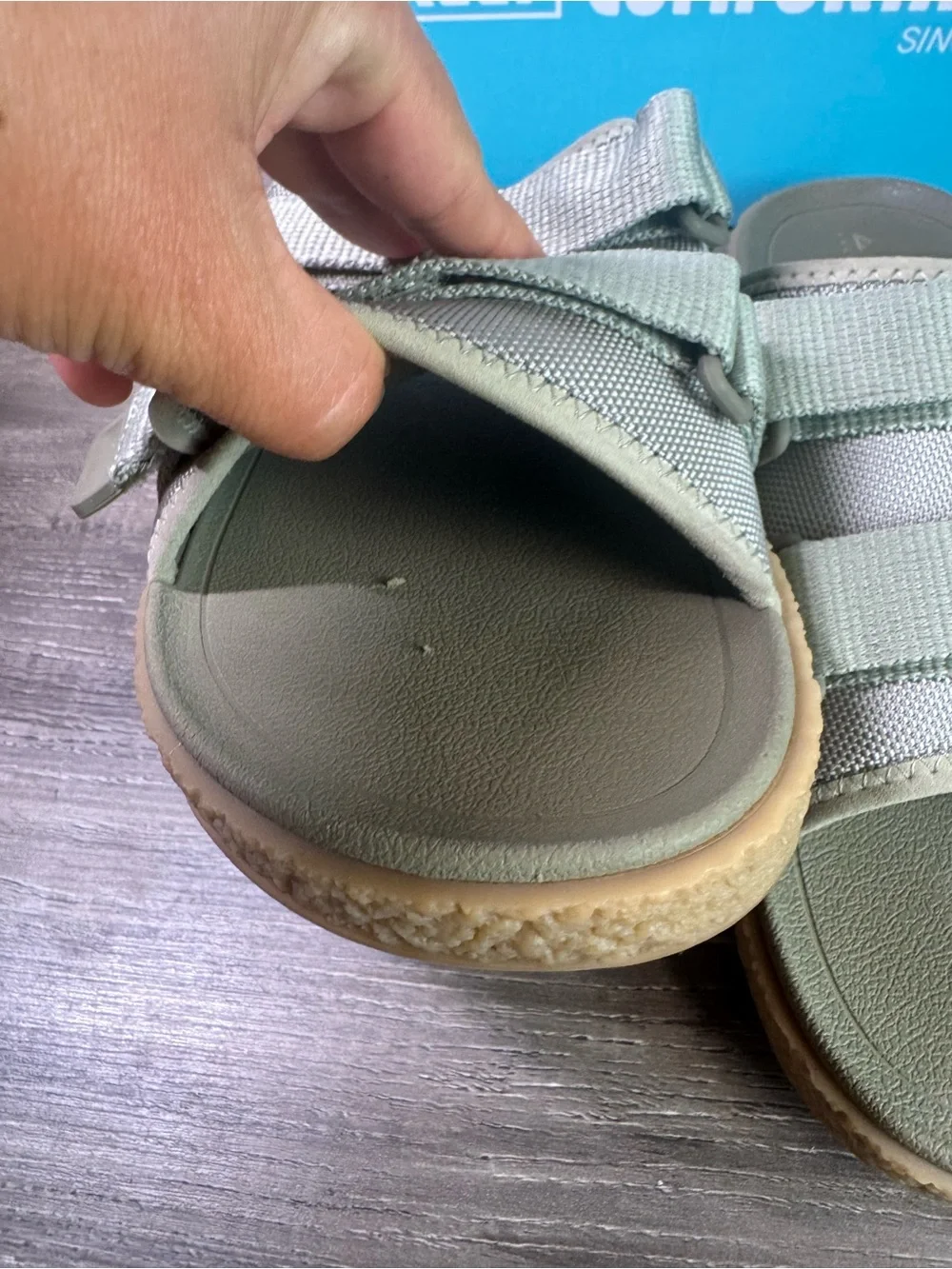 Reef Montauk Slide Sandals Sage green adjustable straps size 11 $95 EUC